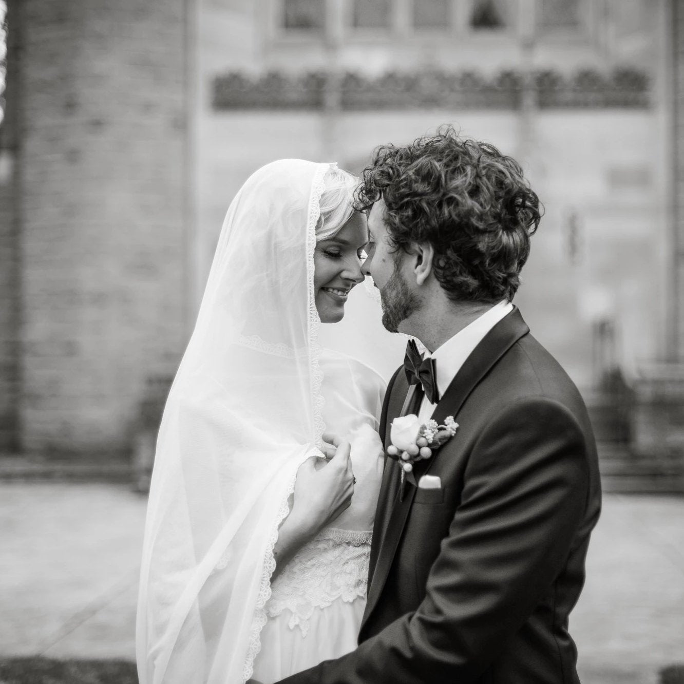 Fingertip-Length Chiffon Mesh Ivory Cape #4027