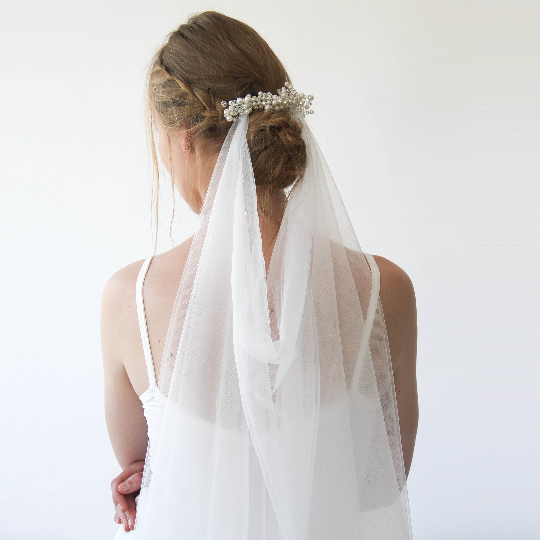 Handmade Soft Tulle Pearls Glitter Veils For Wedding Shoulder