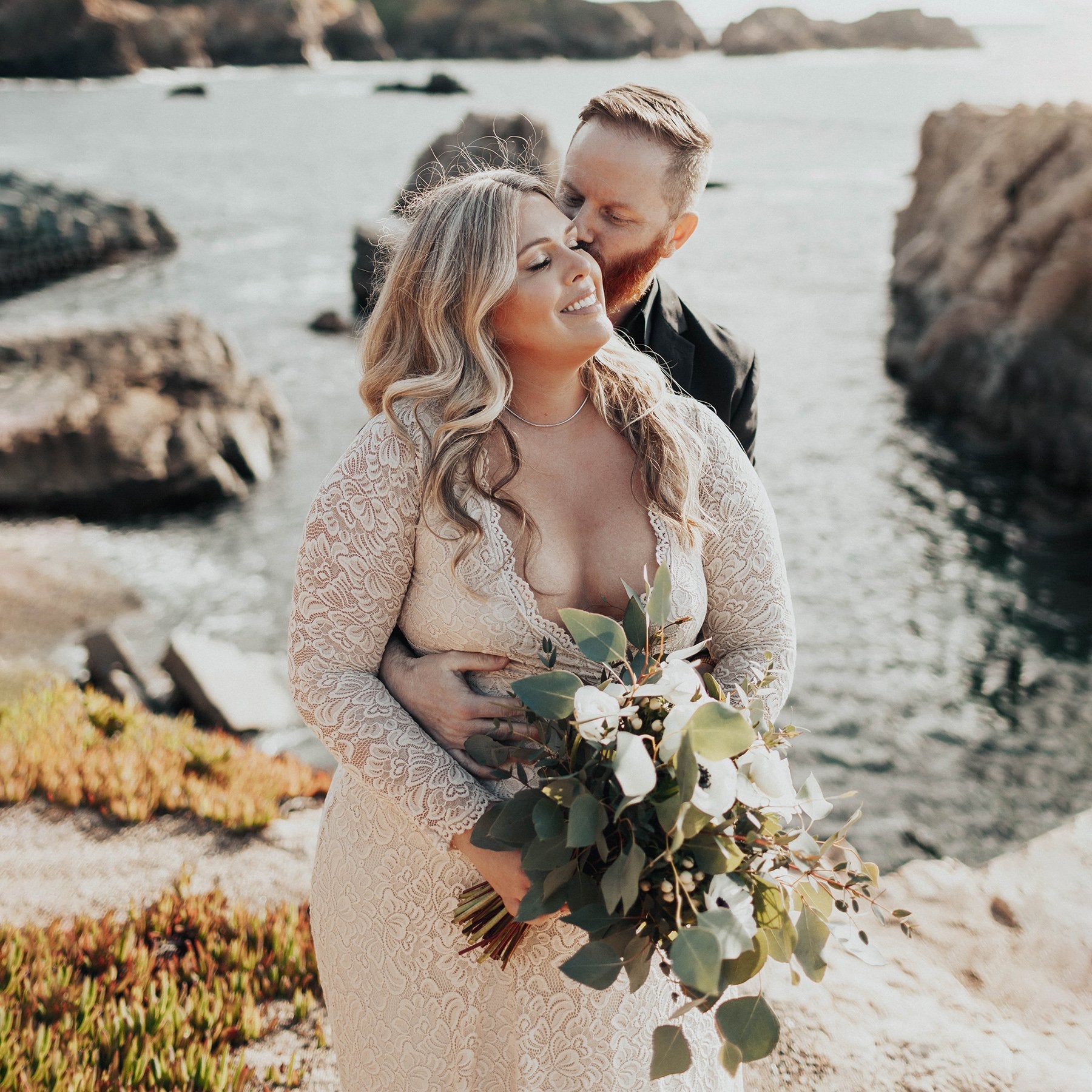 champagne long dress for wedding Boho Light Champagne Wedding Dresses Long Sleeves Deep V Neck Lace Bridal Gowns