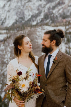 Curvy Diamond Neck Wedding Dress with Pockets #1243