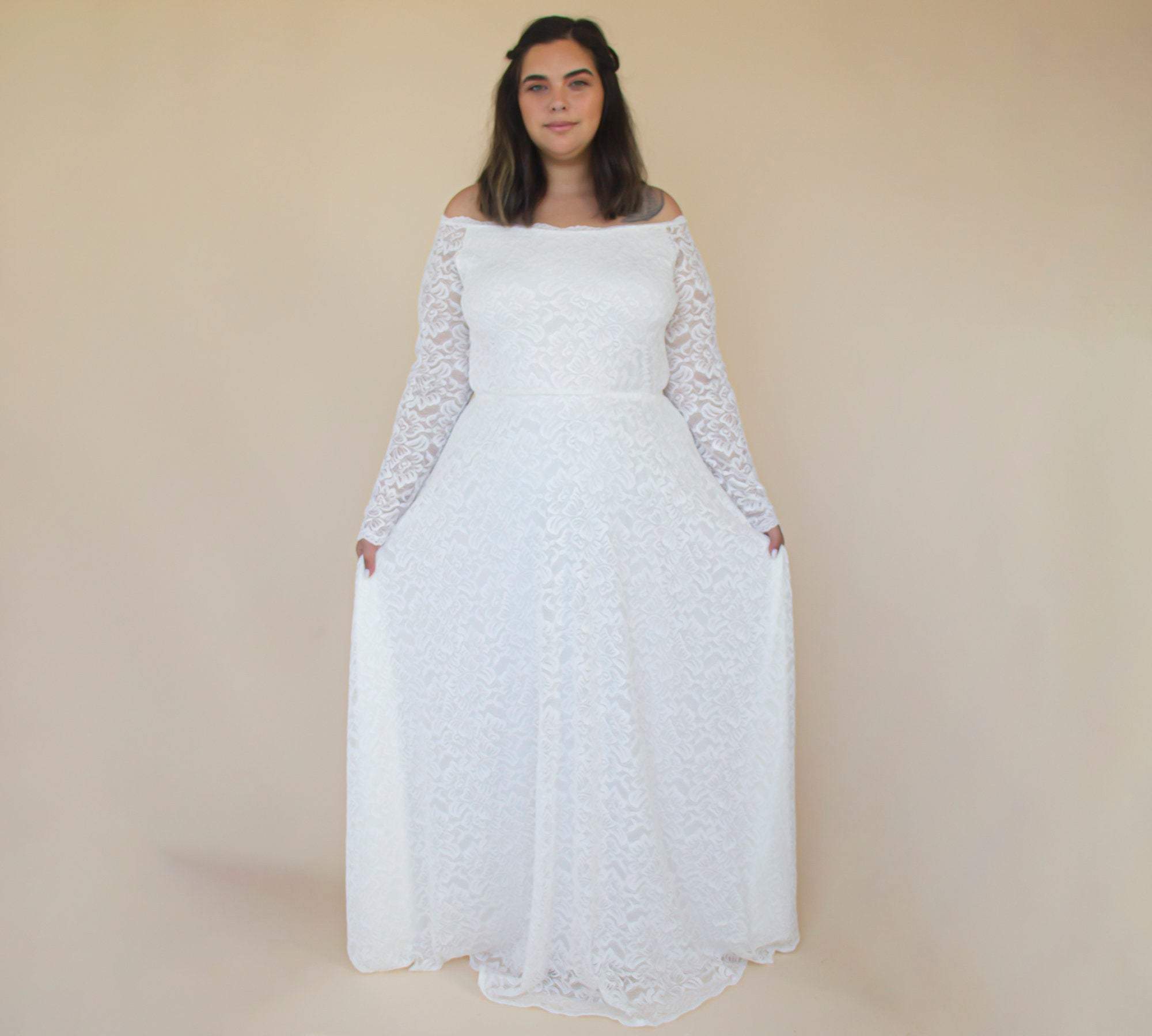 Curvy Lace Dress #1330 Curvy Lace Dress #1330