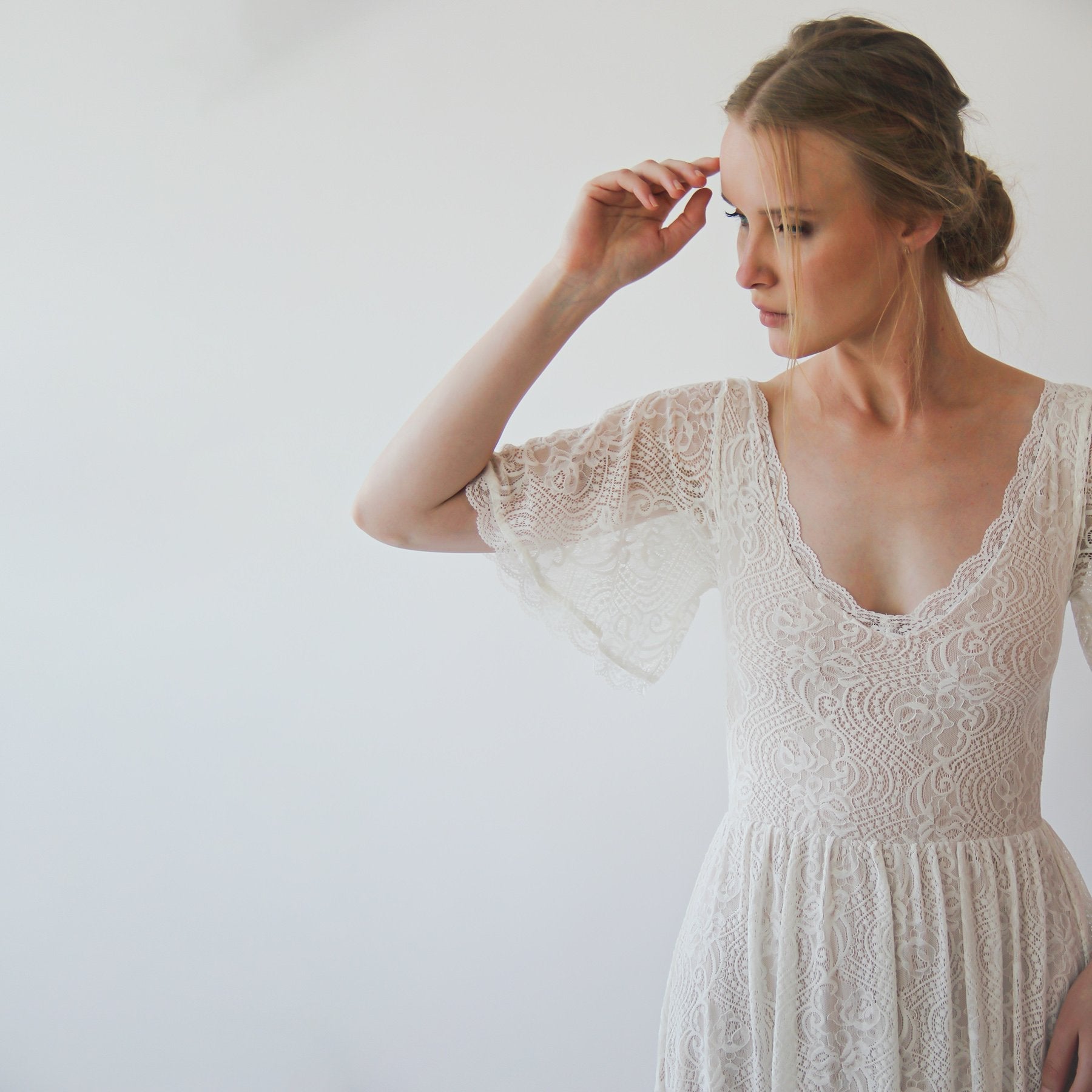 nude bohemian dress Nude Champagne Country Wedding Dresses Long Sleeve V-neck Bridal Gowns Robe de Soriee Chic Bohemian Noivas